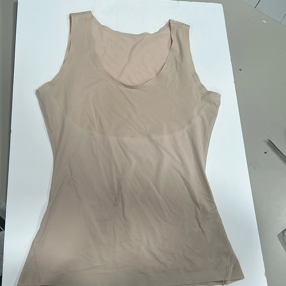 SPANX Womens Size 1X Thinstincts Compression Tank Top Soft Nude‎